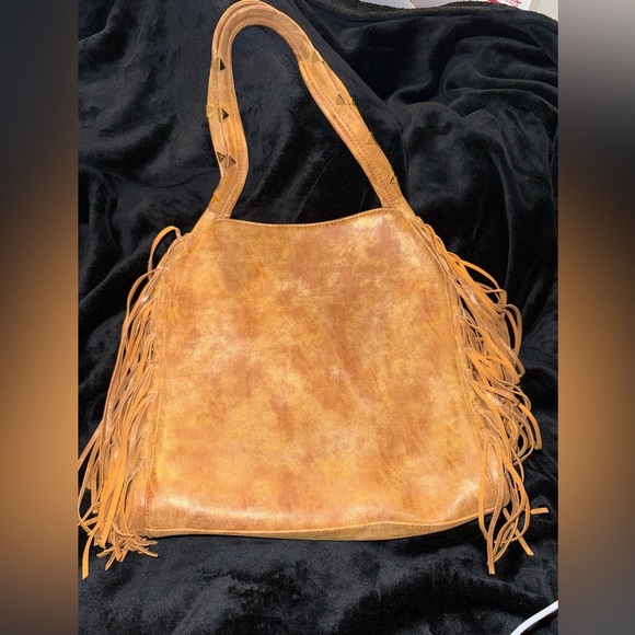 STEVEN-BY STEVE MADDEN GOLD STUD FRINGE HANDBAG - Picture 3 of 15